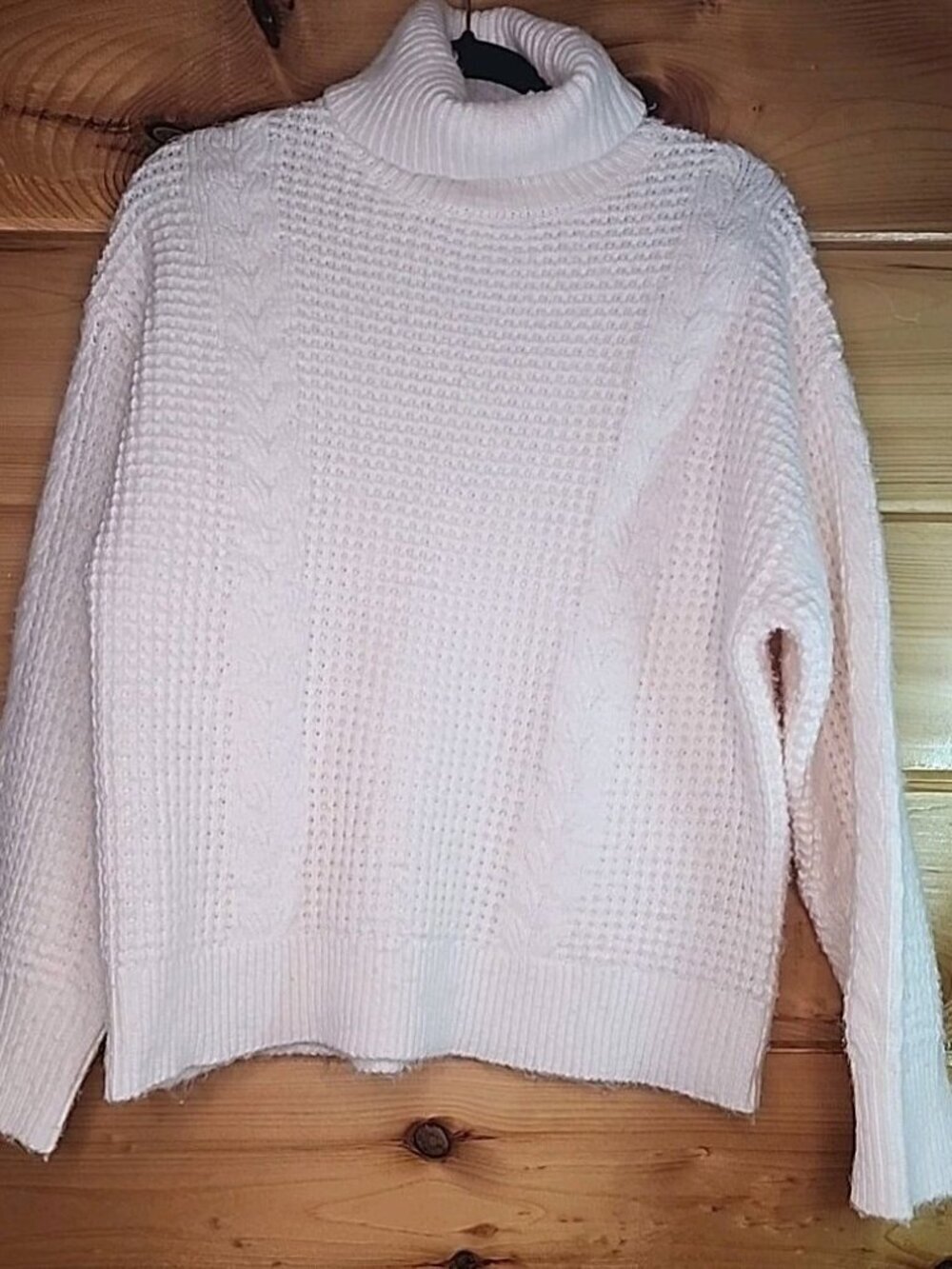 Elie Tahari Women Size Medium Chunky Cable Cropped Turtleneck Sweater Pale Pink